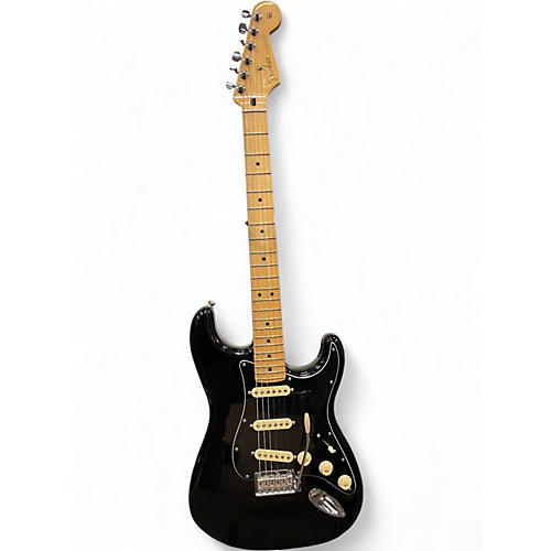 Used Fender PLAYER II STRATOCASTER MAPLE FINGERBOARD LIMITED EDITION Black Solid Body Electric Guitar Black