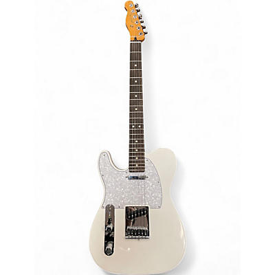 Used Fender PLAYER II TELECASTER LH Polar White Solid Body Electric Guitar