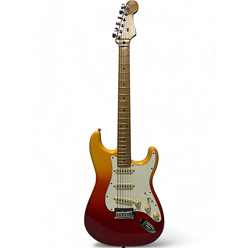 Fender Used Fender PLAYER PLUS STRATOCASTER 3 Color Sunburst Solid Body Electric Guitar 3 Color Sunburst