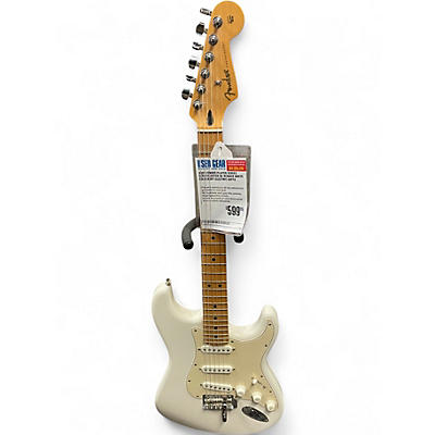 Used Fender PLAYER SERIES STRATOCASTER W/ BENDER White Solid Body Electric Guitar