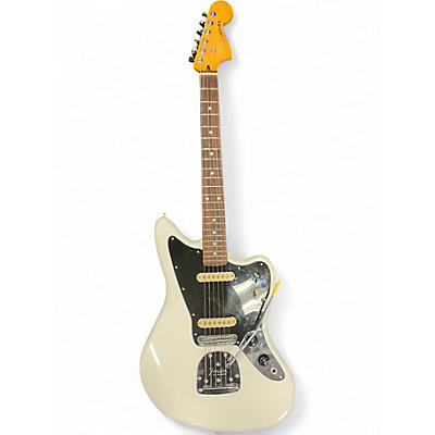 Fender Jaguar Guitars & Basses | Musician's Friend