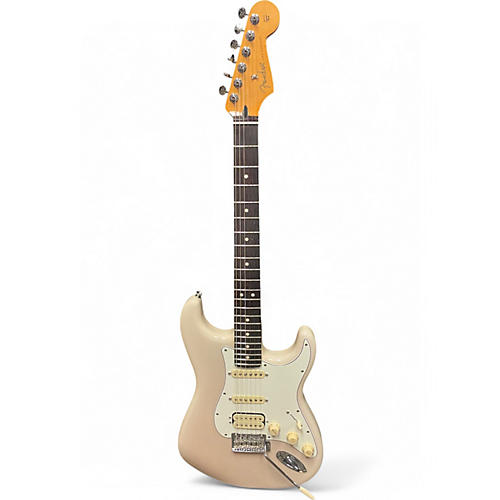 Used Fender Player II Stratocaster HSS White Blonde Solid Body Electric Guitar White Blonde