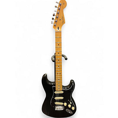 Used Fender Player II Stratocaster Maple Fingerboard Limited-Edition Black Solid Body Electric Guitar