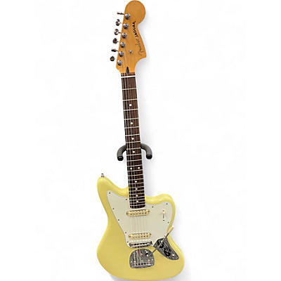 Fender Jaguar Guitars & Basses | Musician's Friend