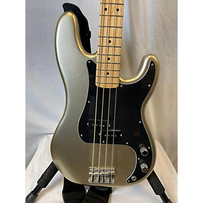 Fender Player Used Fender Player Jazz Bass 75th Anniversary Diamond Silver Electric Bass Guitar