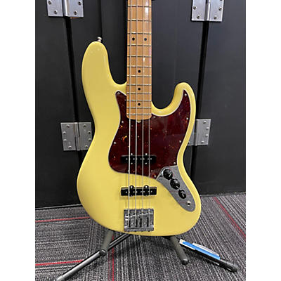 Fender Used Fender Player Plus Jazz Bass Buttercream Electric Bass Guitar