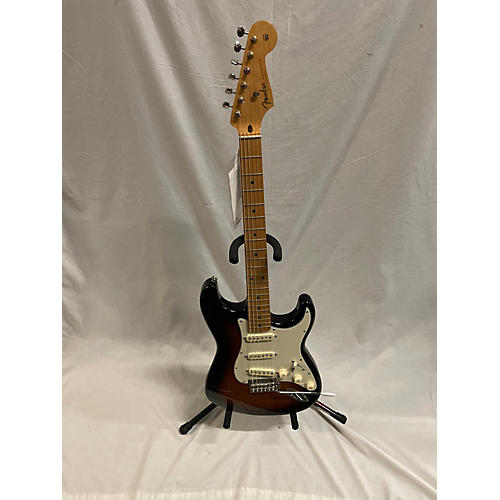 Fender Used Fender Player Plus Stratocaster 2 Tone Sunburst Solid Body Electric Guitar 2 Tone Sunburst