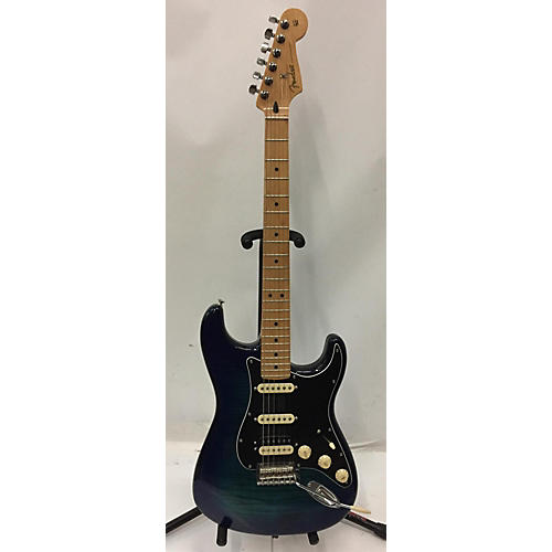 Fender Used Fender Player Plus Stratocaster HSS Blue Burst Solid Body Electric Guitar Blue Burst