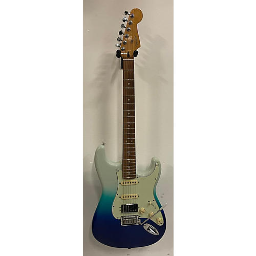 Fender Used Fender Player Plus Stratocaster HSS WHITE BLUE GRADIENT Solid Body Electric Guitar WHITE BLUE GRADIENT