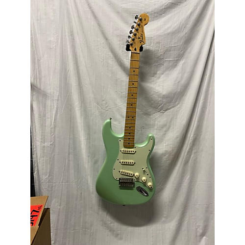 Fender Used Fender Player Plus Stratocaster Seafoam Green Solid Body Electric Guitar Seafoam Green