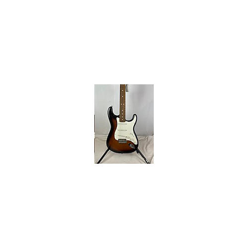 Fender Used Fender Player Stratocaster 2 Color Sunburst Solid Body Electric Guitar 2 Color Sunburst