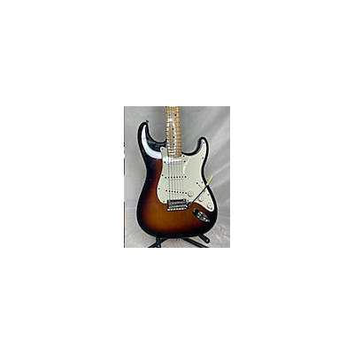 Fender Used Fender Player Stratocaster 2 Color Sunburst Solid Body Electric Guitar