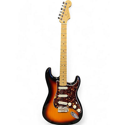 Fender Used Fender Player Stratocaster 3 Color Sunburst Solid Body Electric Guitar