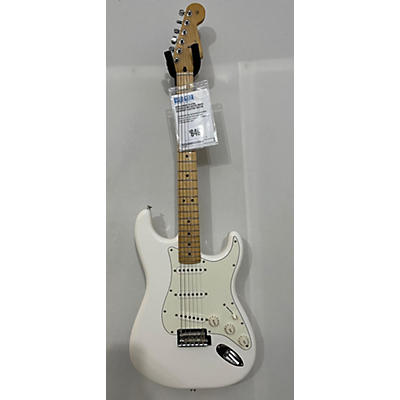 Fender Used Fender Player Stratocaster Arctic White Solid Body Electric Guitar