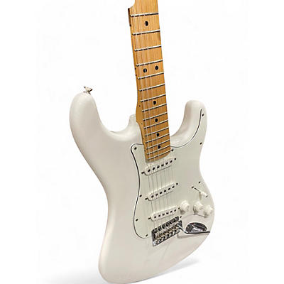 Fender Used Fender Player Stratocaster Arctic White Solid Body Electric Guitar