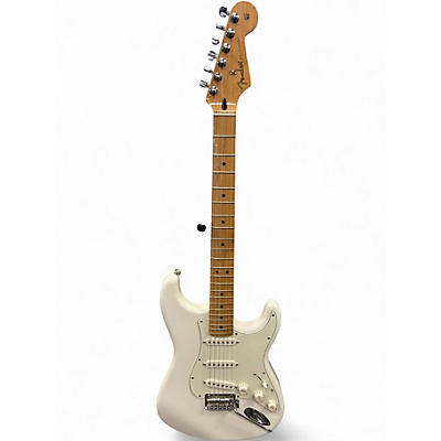 Used Fender Player Stratocaster Arctic White Solid Body Electric Guitar