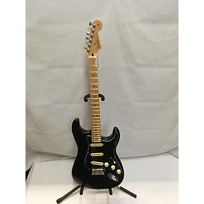 Fender Used Fender Player Stratocaster Black Solid Body Electric Guitar