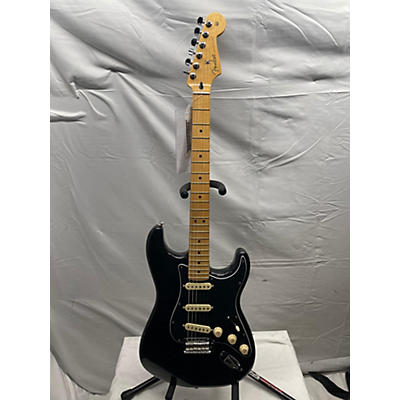 Fender Used Fender Player Stratocaster Black Solid Body Electric Guitar