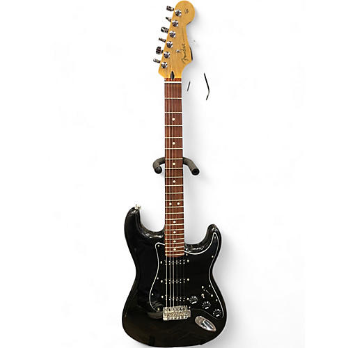 Fender Used Fender Player Stratocaster Black Solid Body Electric Guitar Black