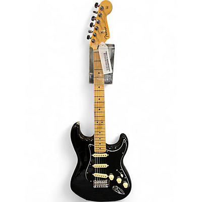 Fender Used Fender Player Stratocaster Black Solid Body Electric Guitar