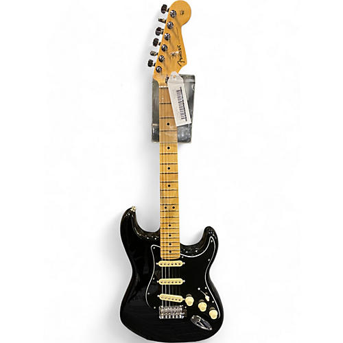 Fender Used Fender Player Stratocaster Black Solid Body Electric Guitar Black