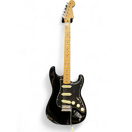 Used Fender Player Stratocaster Black Solid Body Electric Guitar Black