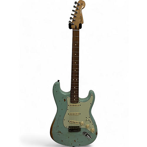 Fender Used Fender Player Stratocaster Daphne Blue Solid Body Electric Guitar Daphne Blue