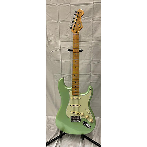 Fender Used Fender Player Stratocaster Green Solid Body Electric Guitar Green