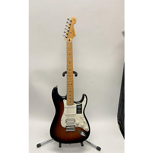 Fender Used Fender Player Stratocaster HSS 2 Color Sunburst Solid Body Electric Guitar 2 Color Sunburst