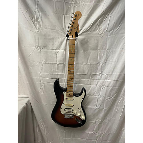 Fender Used Fender Player Stratocaster HSS 2 Tone Sunburst Solid Body Electric Guitar 2 Tone Sunburst