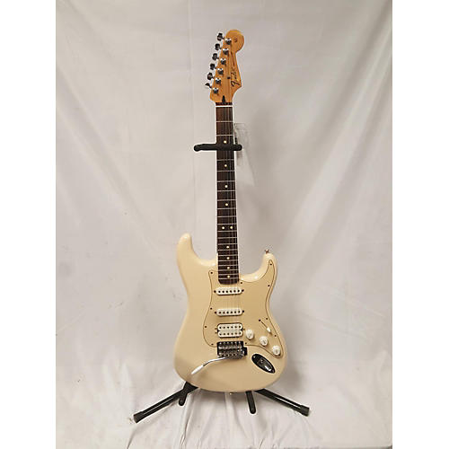 Fender Used Fender Player Stratocaster HSS Antique White Solid Body Electric Guitar Antique White