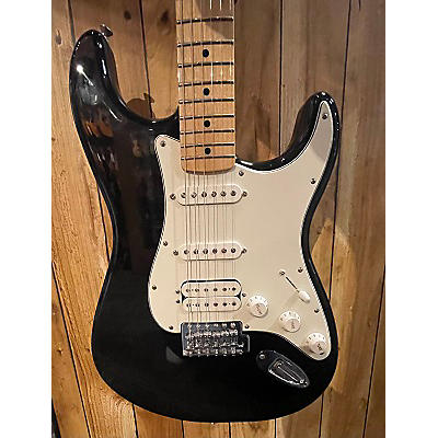 Fender Used Fender Player Stratocaster HSS Black And White Solid Body Electric Guitar