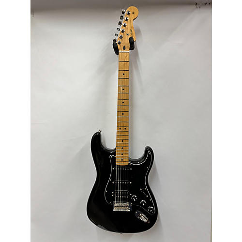 Fender Used Fender Player Stratocaster HSS Black Solid Body Electric Guitar Black