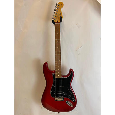 Fender Used Fender Player Stratocaster HSS Candy Red Solid Body Electric Guitar