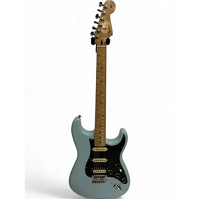 Fender Used Fender Player Stratocaster HSS Daphne Blue Solid Body Electric Guitar