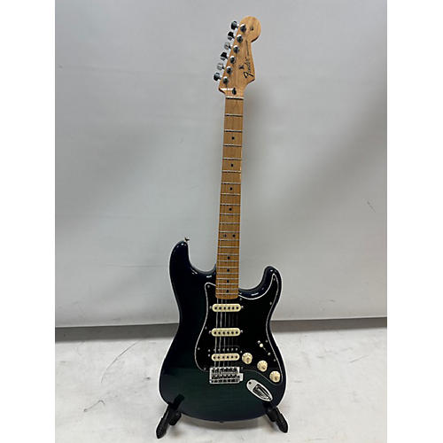 Fender Used Fender Player Stratocaster HSS Plus Top Blue Burst Solid Body Electric Guitar Blue Burst