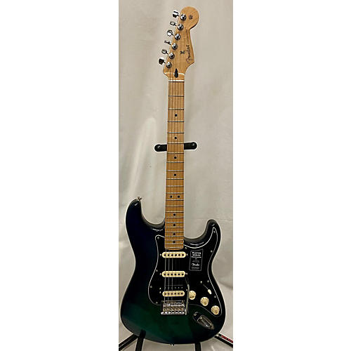 Fender Used Fender Player Stratocaster HSS Plus Top Blue Burst Solid Body Electric Guitar Blue Burst