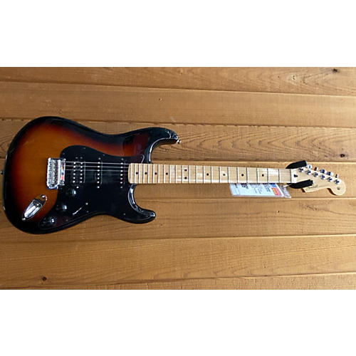 Fender Used Fender Player Stratocaster HSS Sunburst Solid Body Electric Guitar Sunburst