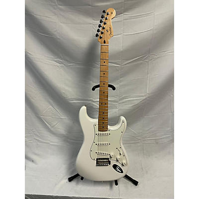 Fender Used Fender Player Stratocaster Olympic White Solid Body Electric Guitar