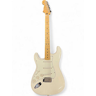 Used Fender Player Stratocaster Olympic White Solid Body Electric Guitar