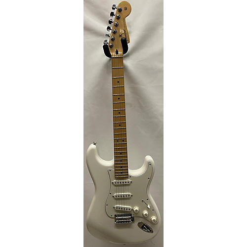 Fender Used Fender Player Stratocaster Polar White Solid Body Electric Guitar Polar White