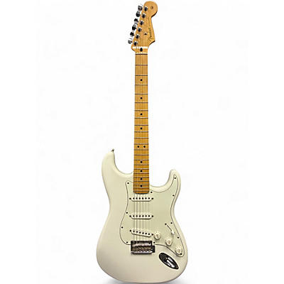 Used Fender Player Stratocaster Polar White Solid Body Electric Guitar