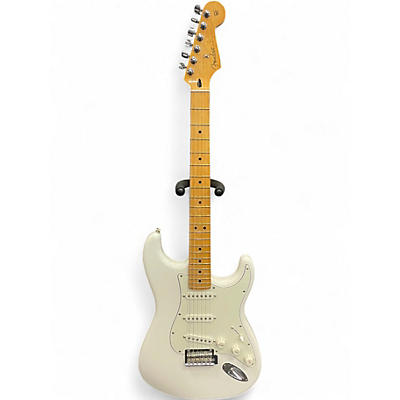 Used Fender Player Stratocaster Polar White Solid Body Electric Guitar