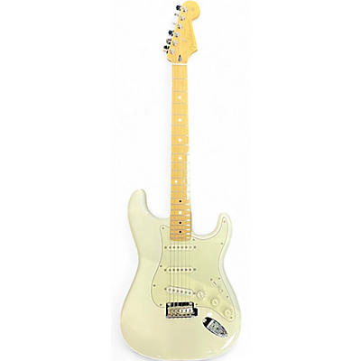 Used Fender Player Stratocaster Polar White Solid Body Electric Guitar