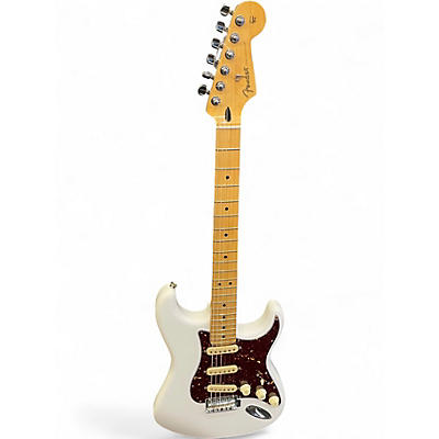 Used Fender Player Stratocaster Polar White Solid Body Electric Guitar