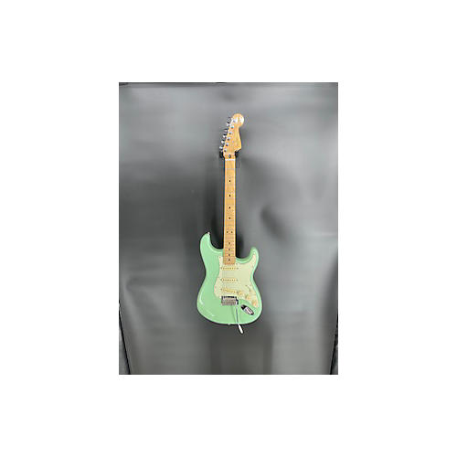 Fender Used Fender Player Stratocaster Seafoam Green Solid Body Electric Guitar Seafoam Green