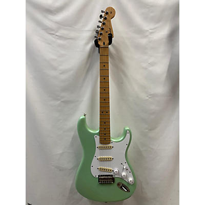 Fender Used Fender Player Stratocaster Seafoam Pearl Solid Body Electric Guitar