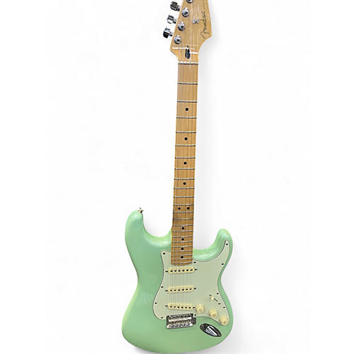 Used Fender Player Stratocaster Seafoam Pearl Solid Body Electric Guitar Seafoam Pearl