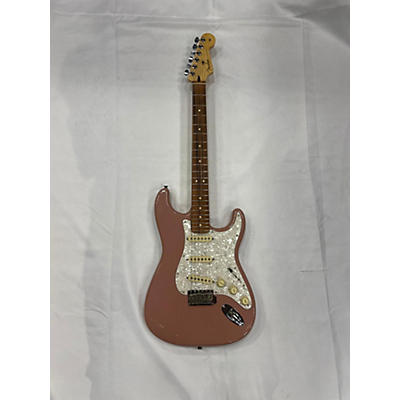 Fender Used Fender Player Stratocaster Shell Pink Solid Body Electric Guitar