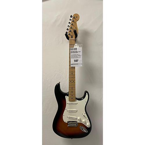 Fender Used Fender Player Stratocaster Sunburst Solid Body Electric Guitar Sunburst